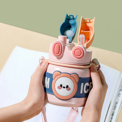 사용자 지정 로고 받아 들여 귀여운 디자인 휴대용 850ml 두 배 음료 컵 어린이용 테르모스