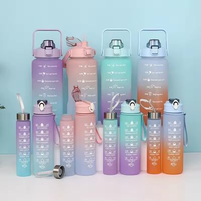 사용자 지정 로고 허용 3pcs 대용량 스포츠 플라스틱 경사 물병 세트
