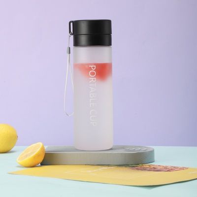 투어 재사용 가능한 파스틱 600ml 800ml 물병 야외 활동용 시간 표시기와 함께