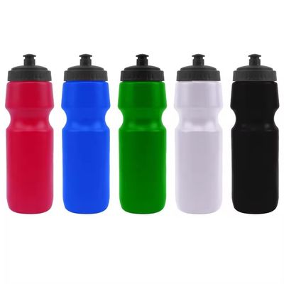 사용자 지정 로고 용납 700ml PE 플라스틱 스포츠 물병 먼지 덮개