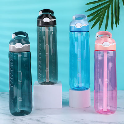 짚과 함께 다채로운 스포츠 쉐이커 간단하고 인기있는 25oz 트리탄 플라스틱 물병