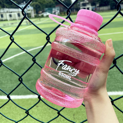 직접 마시는 650ml 커스텀 로고 휴대용 스포츠 텀블러