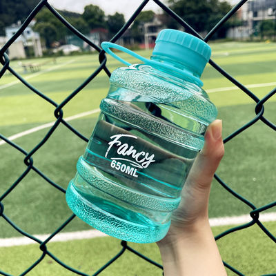 직접 마시는 650ml 커스텀 로고 휴대용 스포츠 텀블러