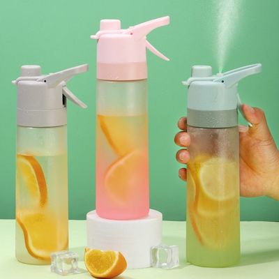 디자인 사용자 지정 로고 650ml 스포츠 야외 창조적인 병을위한 플라스틱 스프레이 병