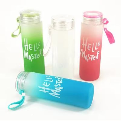 지속 가능한 500ml BPA 무료 사용자 지정 로고 학생용 녹음된 유리 물병 컵