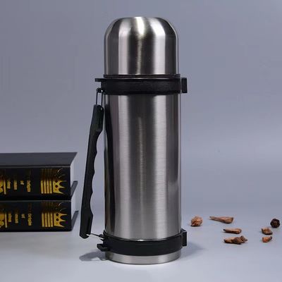 야외 스포츠용 1800ml 직선 컵 휴대용 진공 스테인레스 스틸 걸음병