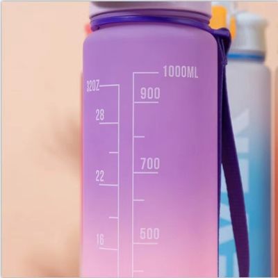 1L 플라스틱 스포츠 물병으로 체육관 기구를 업그레이드 하 고 누출 방지 및 내구성