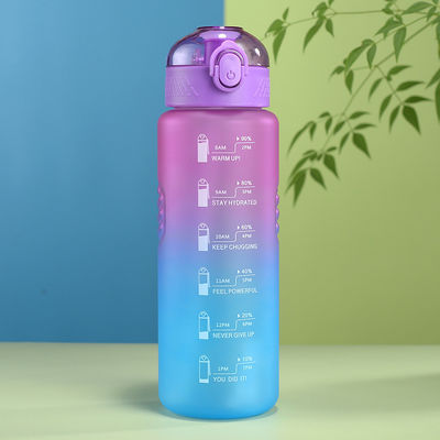 1000ML 플라스틱 컵 진보적인 색상 병 BPA가 없는 야외 피트니스 스포츠 컵