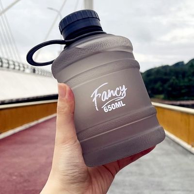 학생 스포츠 야외용 680ml 대용량 플라스틱 휴대용 직선 음료 컵