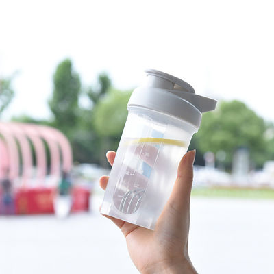 사용자 정의 가능한 300ML 플라스틱 쉐이크 컵 휴대용 어린이 물컵 녹색 스포츠 병