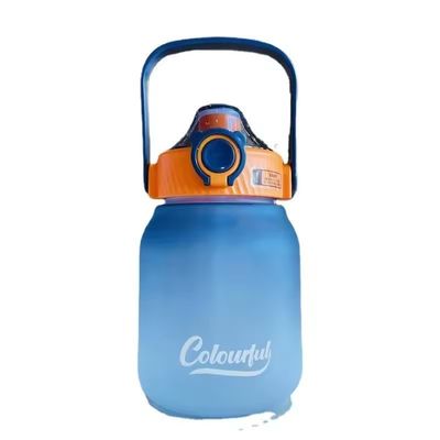 미니멀리즘 디자인 스타일 1100ml 1300ml PC 플라스틱 음료병 사용자 지정 로고