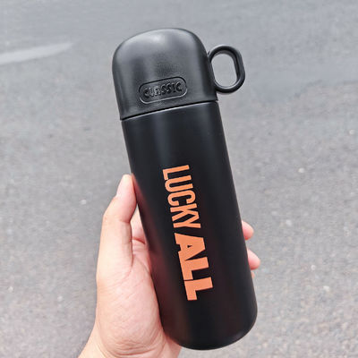뚜?? 이 있는 500ml 스포츠 플라스크