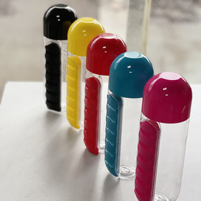 끓는 물 다기능 600ML 7일용 약 케이스와 함께 매일 2인 1 플라스틱 물병