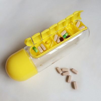 끓는 물 다기능 600ML 7일용 약 케이스와 함께 매일 2인 1 플라스틱 물병