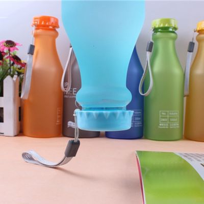 밀폐 된 음료 병 550ml 재사용 체육 BPA 무료 스포츠 로프가 있는 플라스틱 물병