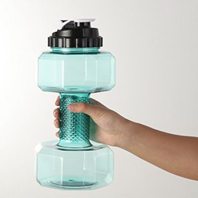 2.2L 피트니스 덤벨 컵 크리에이티브 스포츠 병 인격 및 성인에 적용