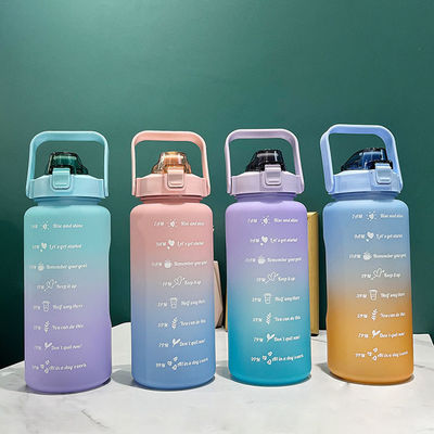 2000ML 트리탄 음료병 뚜?? 가 있는 재사용 피트니스 물병 사용자 지정 로고