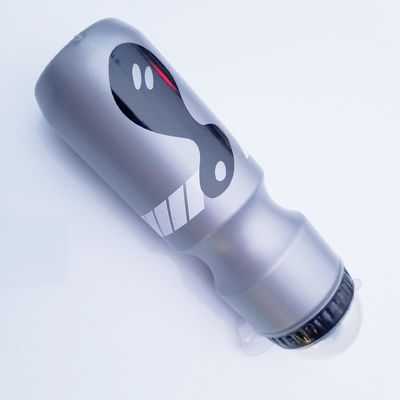 유니섹스 550ml 750ml 다중 사용 가능한 BPA 무료 압축 물병 자전거 하이킹 자전거 타기