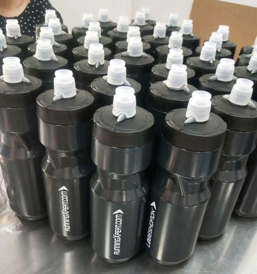유니섹스 550ml 750ml 다중 사용 가능한 BPA 무료 압축 물병 자전거 하이킹 자전거 타기