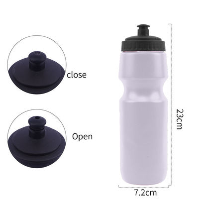 장착 된 PE 플라스틱 700ml 플라스틱 스포츠 물병 자전거를위한 먼지 덮개