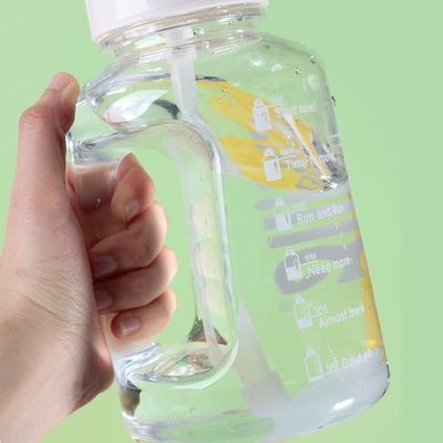 1.5L 미국 스타일 개인용 플라스틱 물병 체육관 및 스포츠 자동차 충전