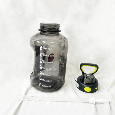 1.5L 미국 스타일 개인용 플라스틱 물병 체육관 및 스포츠 자동차 충전