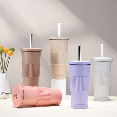 음료용품 종류 MUGS 재사용 가능한 플라스틱 우유 차 컵 짚과 함께 판매 24oz Tumbler