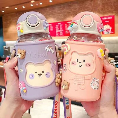 620ml 휴대용 3D 스티커 플라스틱 물병 어린이 및 학생을위한 귀여운 곰 디자인