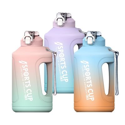 내구성 큰 용량 2300 ML 3800 ML 스크러브 경사 디자인과 스포츠 물병