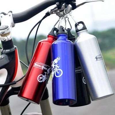 주식 및 경식 방지 코팅으로 장착 된 야외용 750ml 알루미늄 물병
