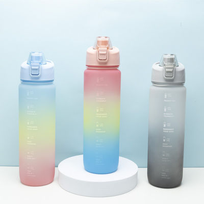 사용자 지정 로고 허용 550ml 실내 활동을위한 공간 컵 물병