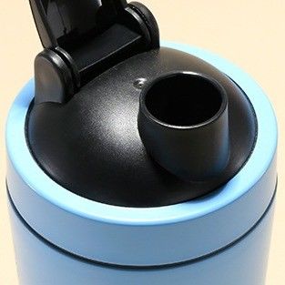 500ml 및 750ml 체육관 금속 스테인리스 스틸 쉐이커 병 믹싱 공 OEM 수용