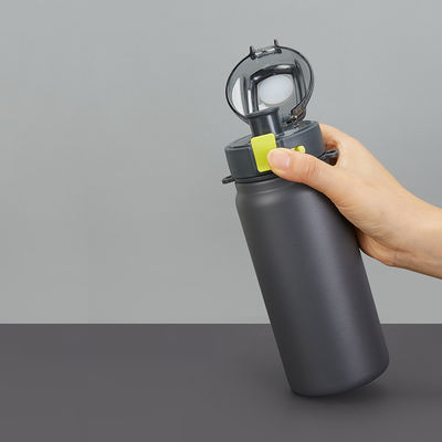손잡이용 600ml 진공 병 열 절연 스터드 병
