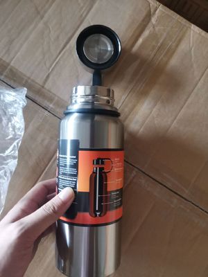 304 스테인리스 스틸 진공 단열 스포츠 물병 32oz 피트니스 애호가