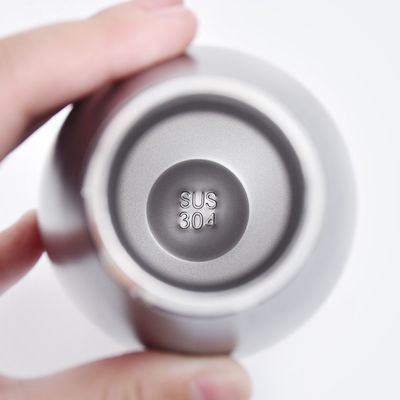 모든 적용 가능한 사람들은 우리의 17oz 진공 격리 물병을 사용자 지정 로고로 즐길 수 있습니다